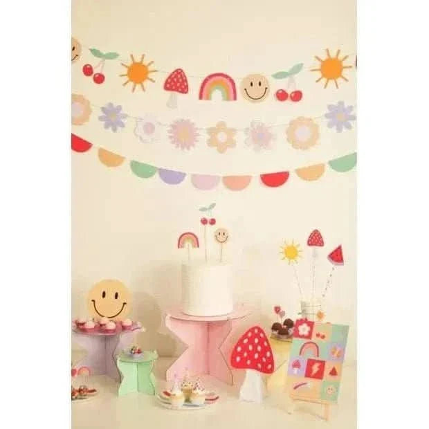 Pequenas Alegrias Table Totems – Set of 3 Decorative Stands